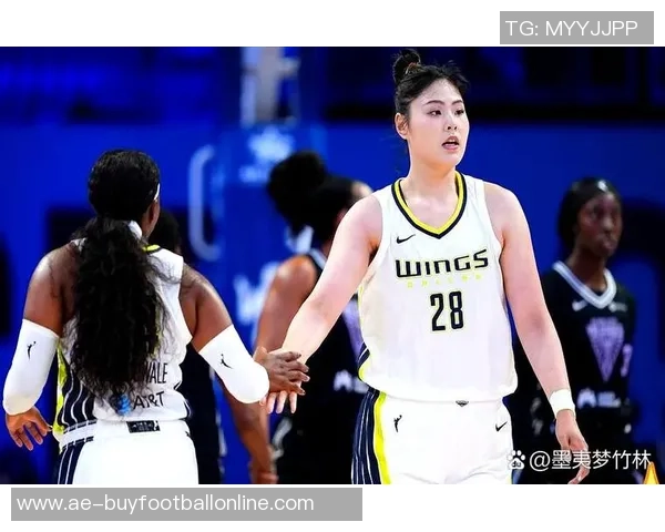 佩奇豪取37分助球队获胜李月汝短暂出场未能得分